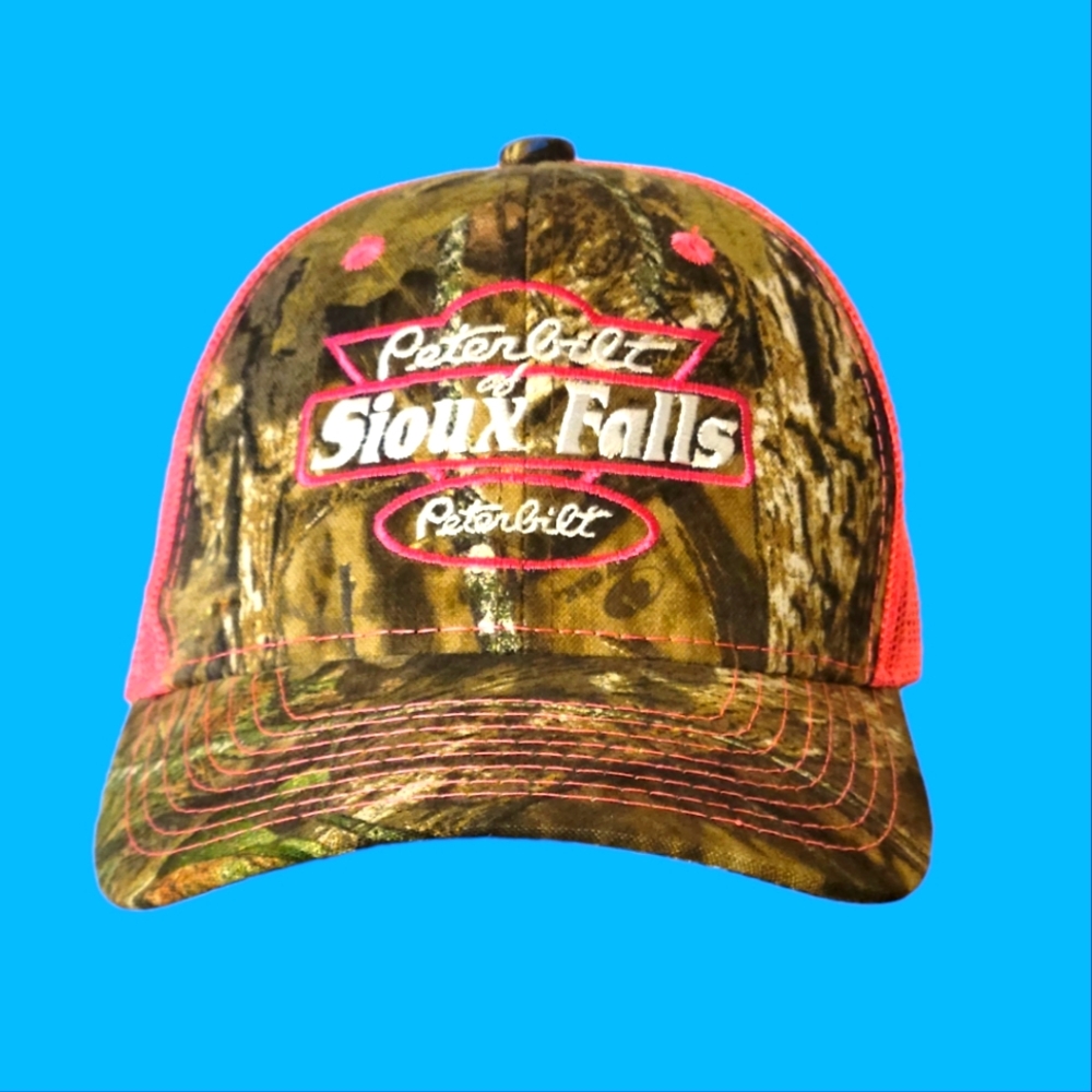 Woman's Adjustable Baseball Cap - Peterbilt